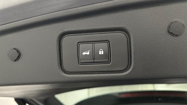 used 2022 Nissan Pathfinder car, priced at $33,486