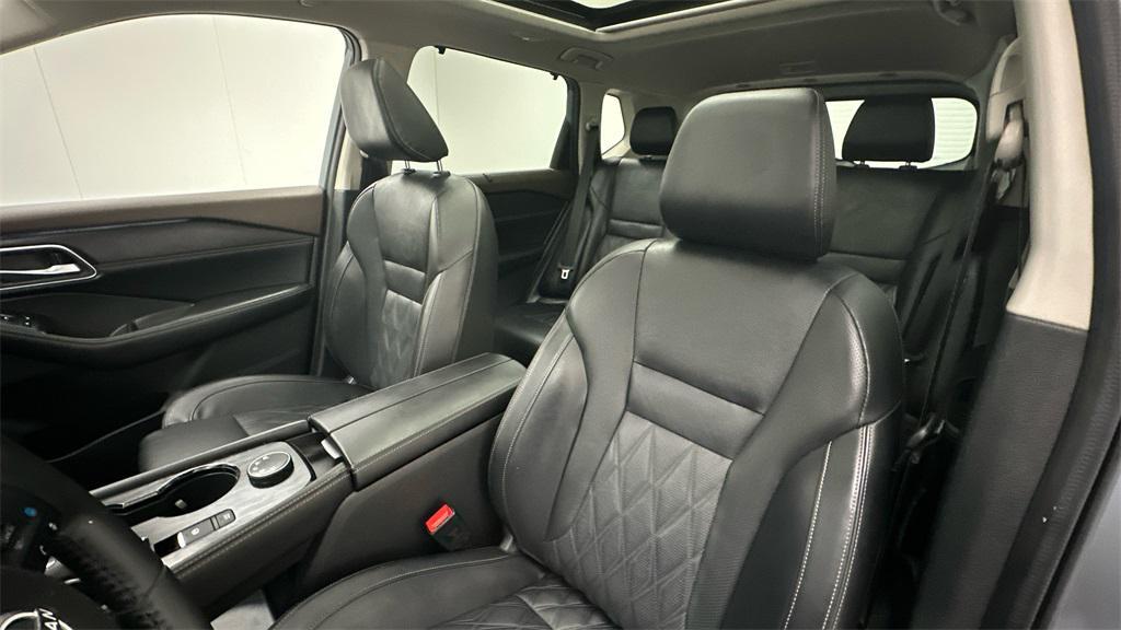 used 2023 Nissan Rogue car, priced at $28,996