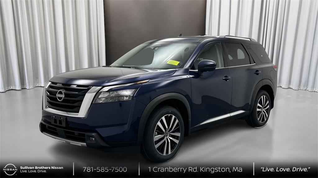 new 2025 Nissan Pathfinder car, priced at $47,360