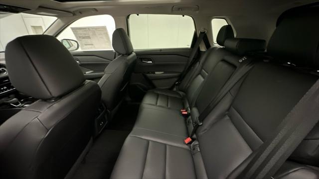 new 2025 Nissan Rogue car, priced at $34,225