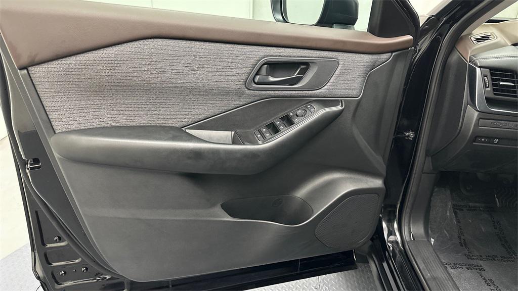 used 2023 Nissan Rogue car, priced at $24,887