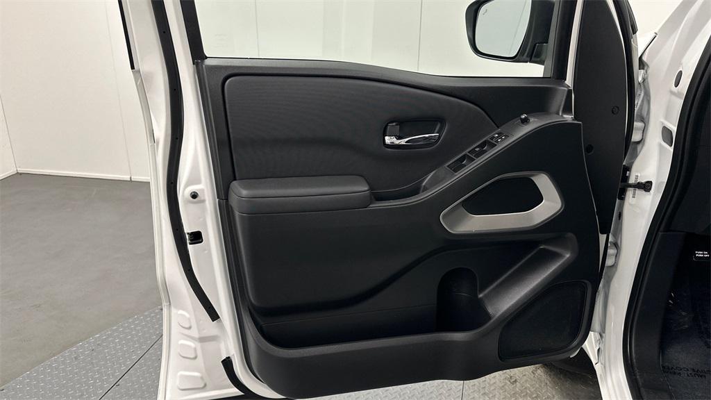 used 2022 Nissan Frontier car, priced at $28,986