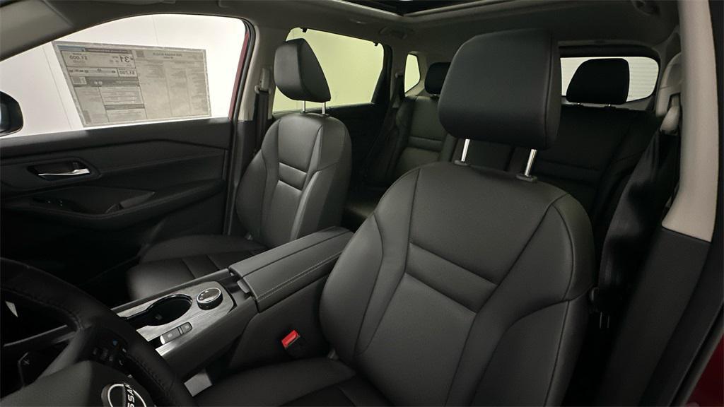 used 2025 Nissan Rogue car