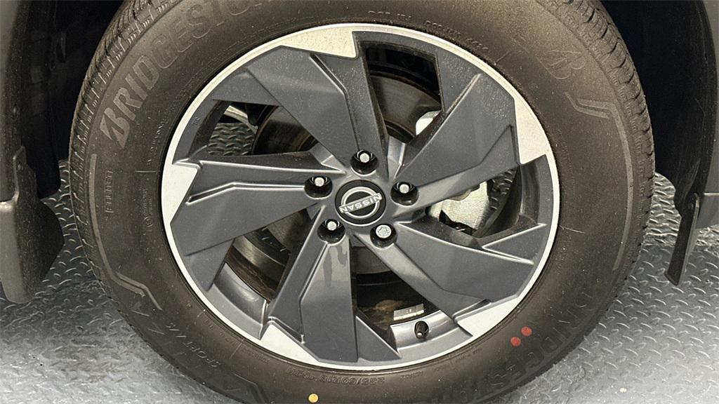 used 2025 Nissan Rogue car