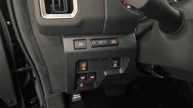 new 2025 Nissan Frontier car, priced at $40,725
