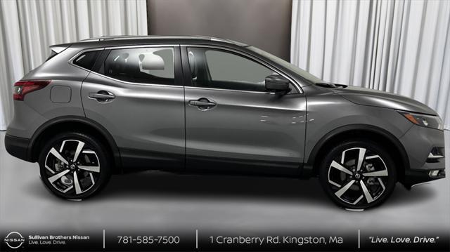 used 2022 Nissan Rogue Sport car, priced at $27,747