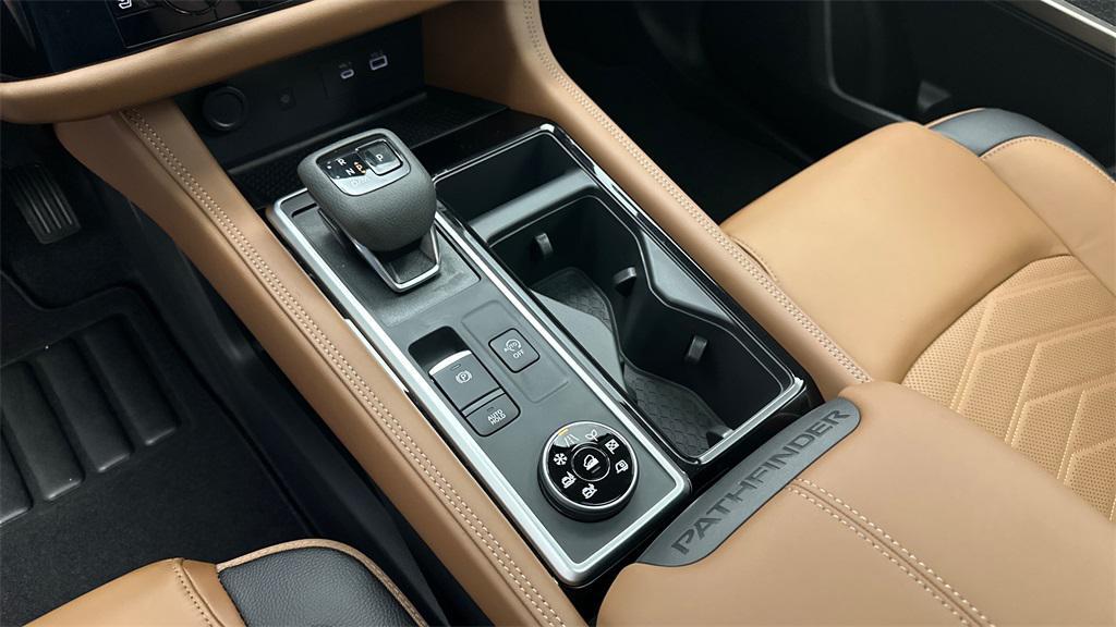 new 2025 Nissan Pathfinder car, priced at $50,950