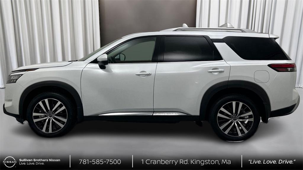 new 2025 Nissan Pathfinder car, priced at $50,950