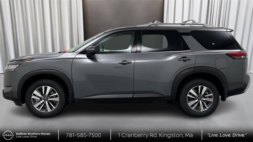 used 2024 Nissan Pathfinder car, priced at $35,433