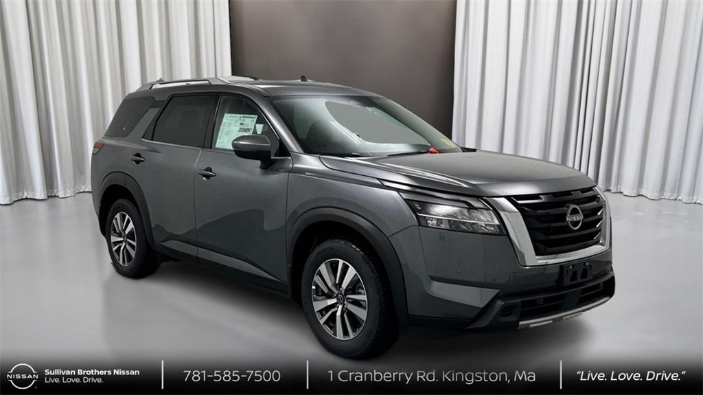 used 2024 Nissan Pathfinder car, priced at $35,433