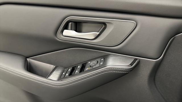 new 2025 Nissan Rogue car, priced at $33,710
