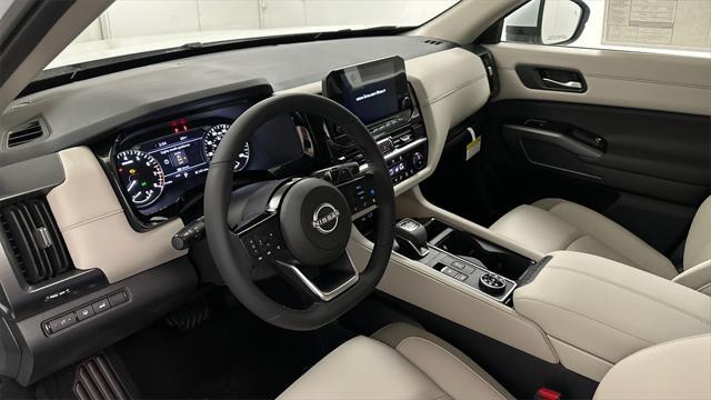 new 2025 Nissan Pathfinder car, priced at $42,015