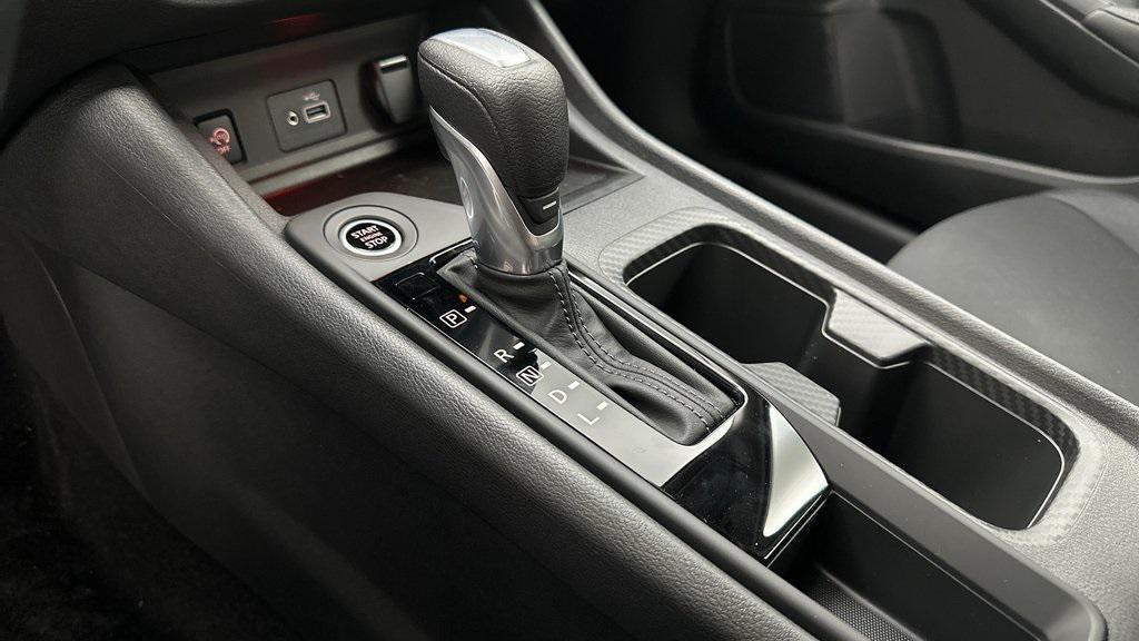 new 2025 Nissan Sentra car, priced at $22,285