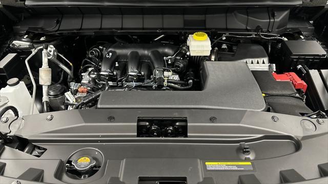 new 2025 Nissan Pathfinder car, priced at $40,785