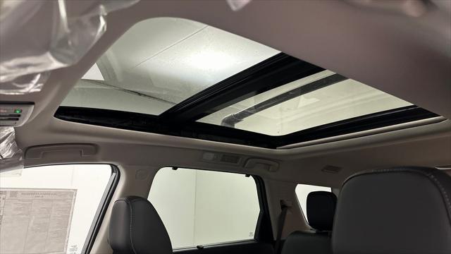new 2025 Nissan Pathfinder car, priced at $40,785