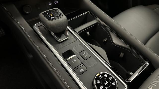 new 2025 Nissan Pathfinder car, priced at $40,785