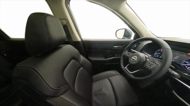 new 2025 Nissan Pathfinder car, priced at $44,555