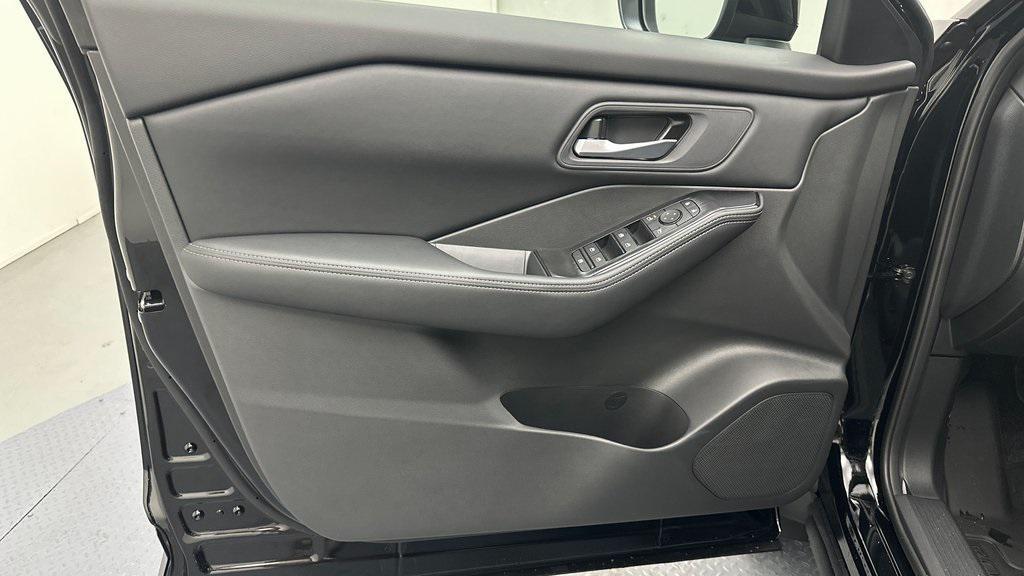 new 2026 Nissan Rogue car, priced at $33,650