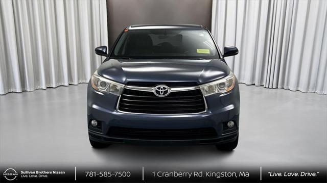 used 2016 Toyota Highlander car, priced at $22,886