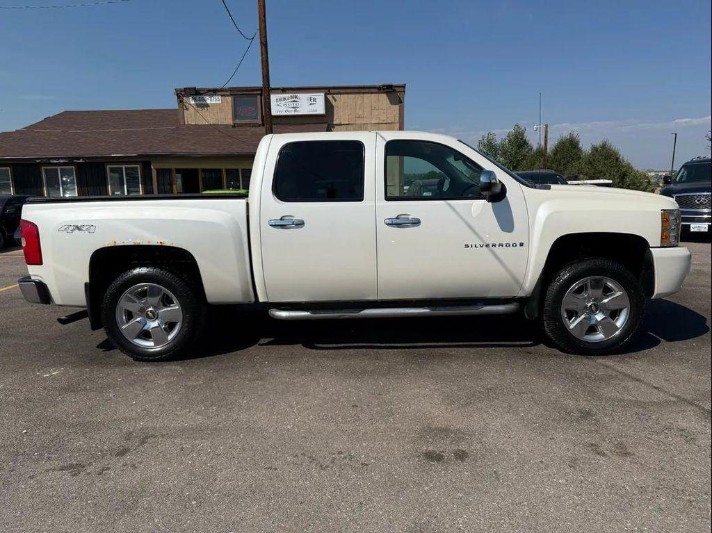 used 2009 Chevrolet Silverado 1500 car, priced at $11,998