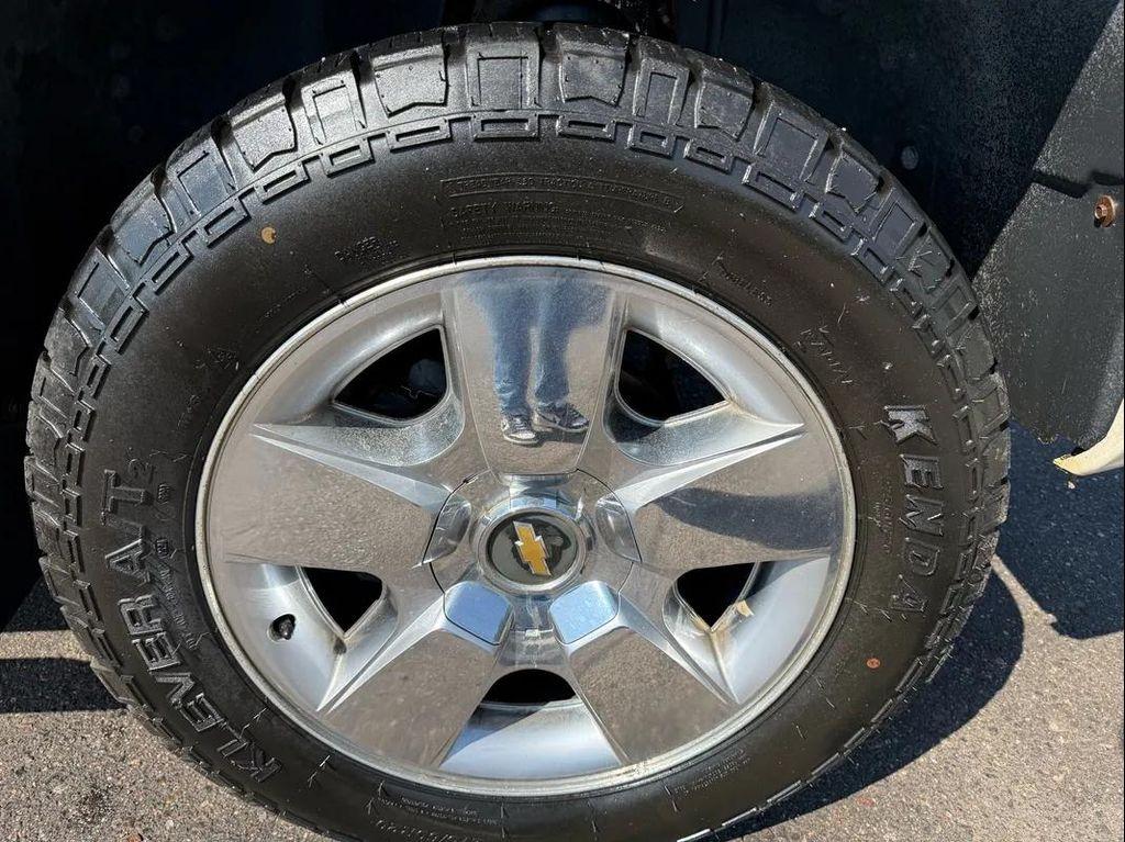 used 2009 Chevrolet Silverado 1500 car, priced at $11,998