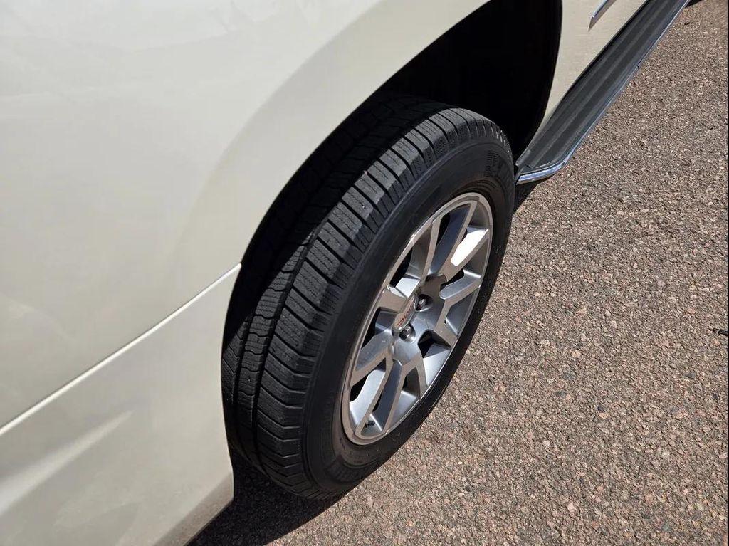 used 2015 GMC Yukon car, priced at $19,495