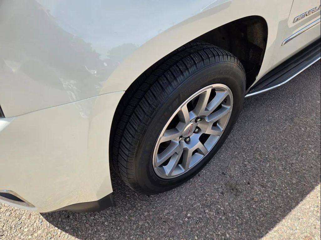 used 2015 GMC Yukon car, priced at $19,495