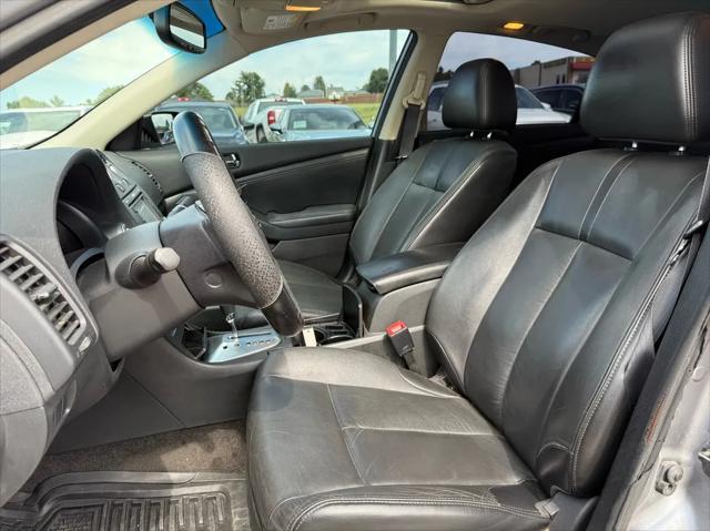 used 2008 Nissan Altima Hybrid car, priced at $6,998