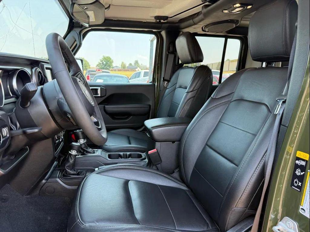 used 2023 Jeep Gladiator car, priced at $37,000