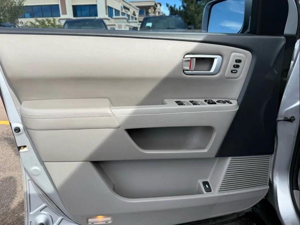 used 2014 Honda Pilot car, priced at $12,300