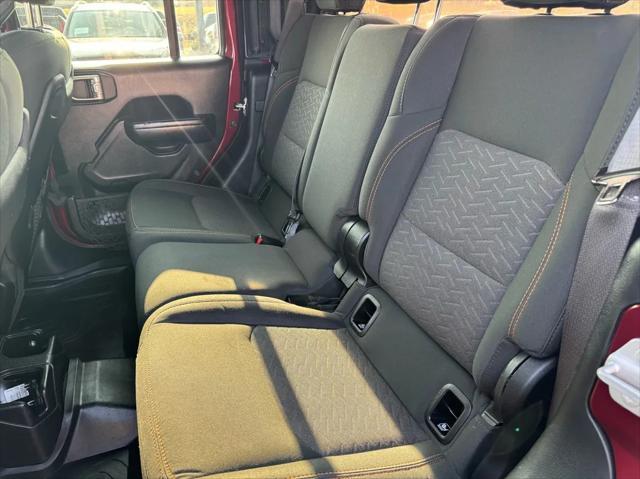 used 2021 Jeep Gladiator car, priced at $33,488