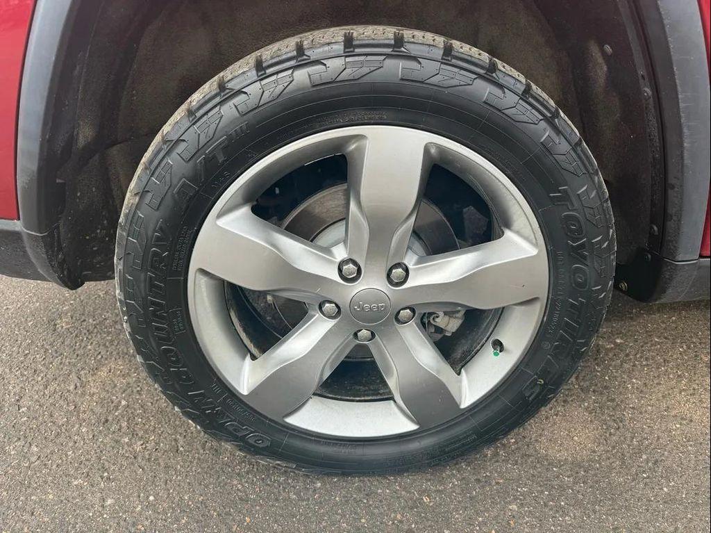 used 2012 Jeep Grand Cherokee car, priced at $12,995