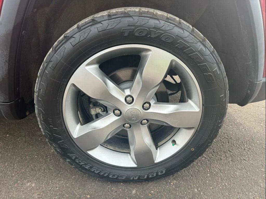 used 2012 Jeep Grand Cherokee car, priced at $12,995
