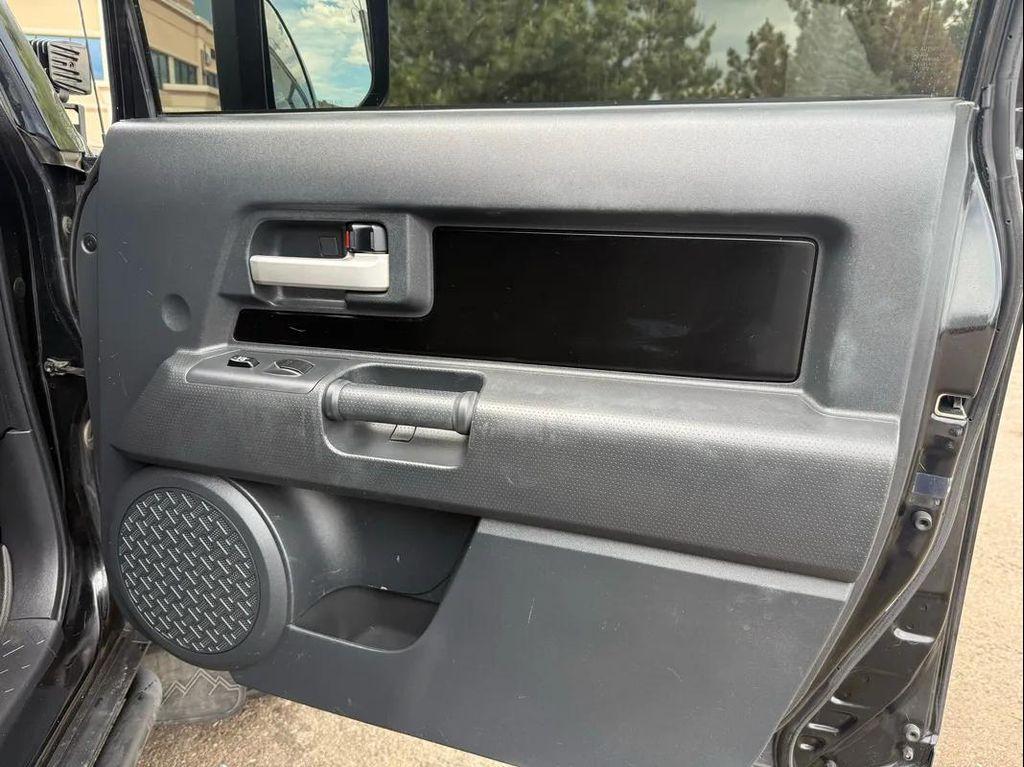used 2008 Toyota FJ Cruiser car, priced at $15,800
