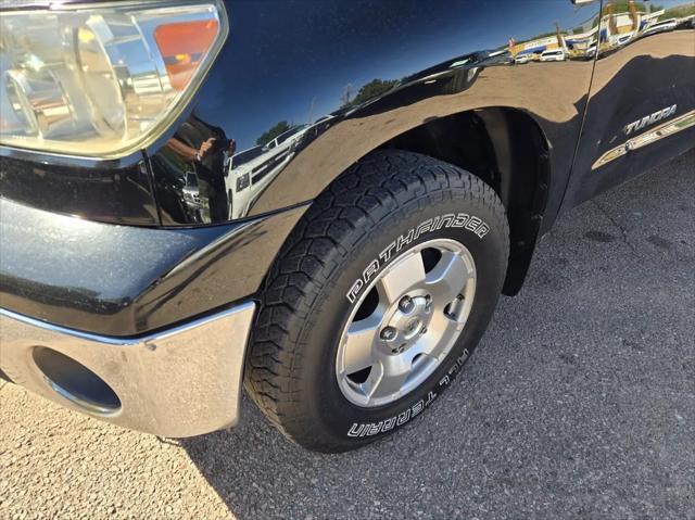 used 2007 Toyota Tundra car, priced at $14,900