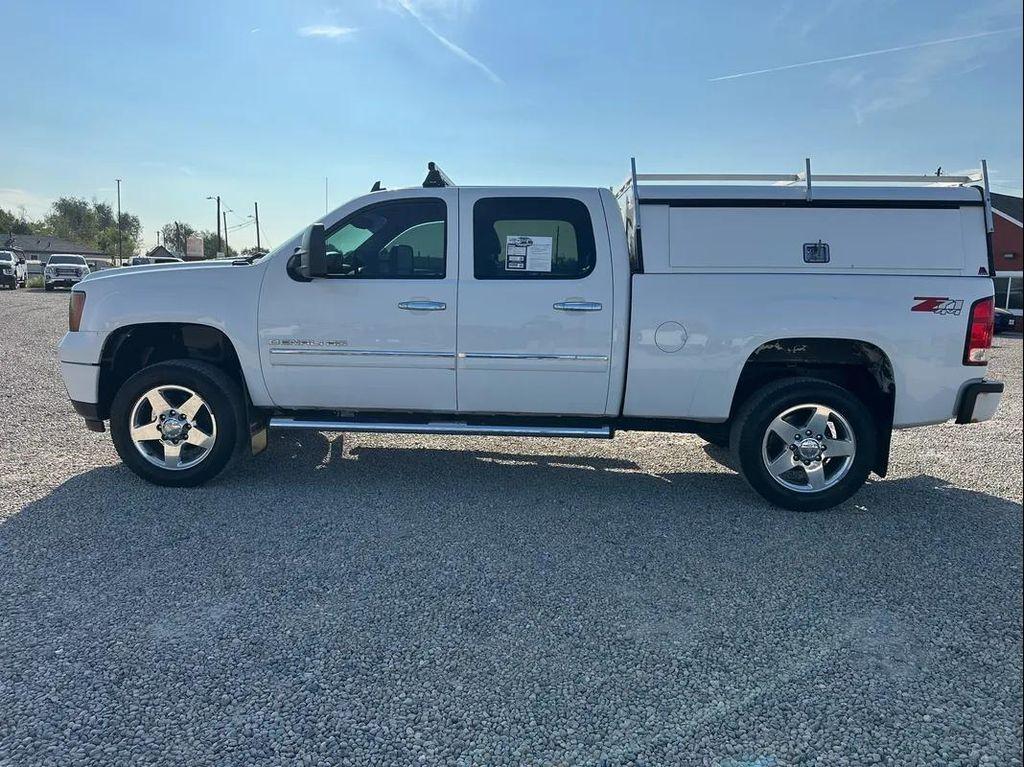 used 2011 GMC Sierra 2500 car, priced at $26,400