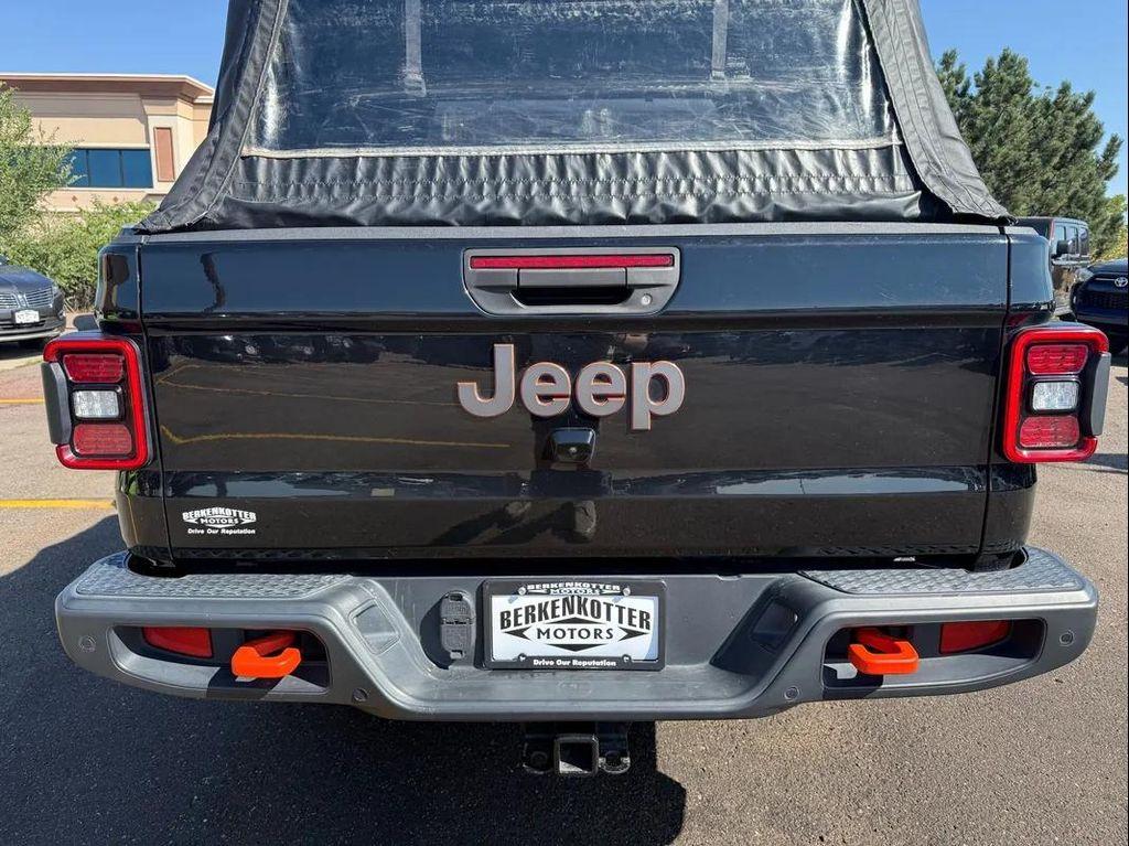 used 2022 Jeep Gladiator car, priced at $35,800
