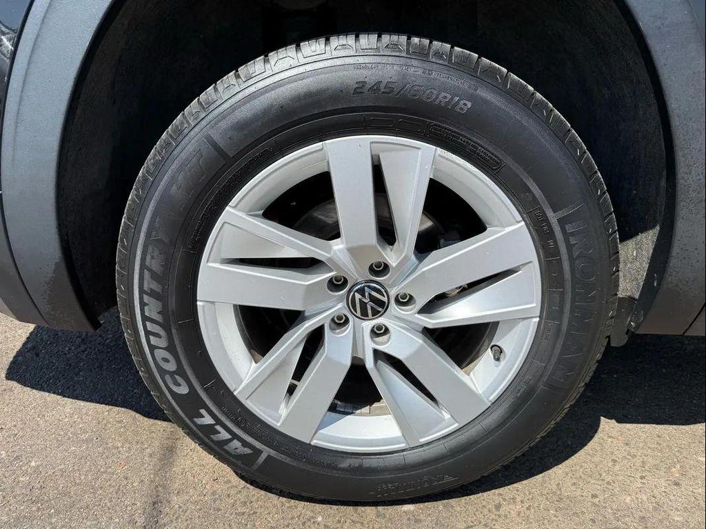 used 2021 Volkswagen Atlas car, priced at $21,700