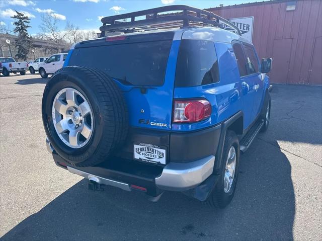 used 2007 Toyota FJ Cruiser car, priced at $14,500