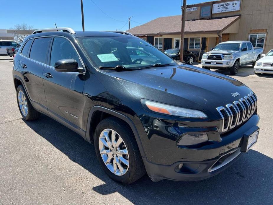 used 2014 Jeep Cherokee car, priced at $15,488
