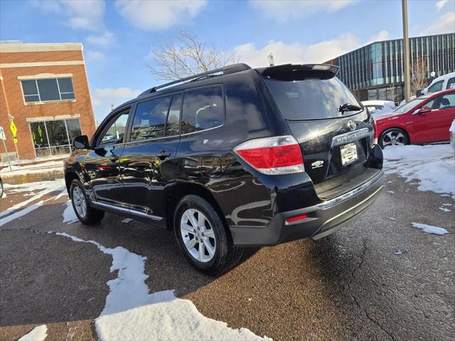 used 2011 Toyota Highlander car, priced at $13,750