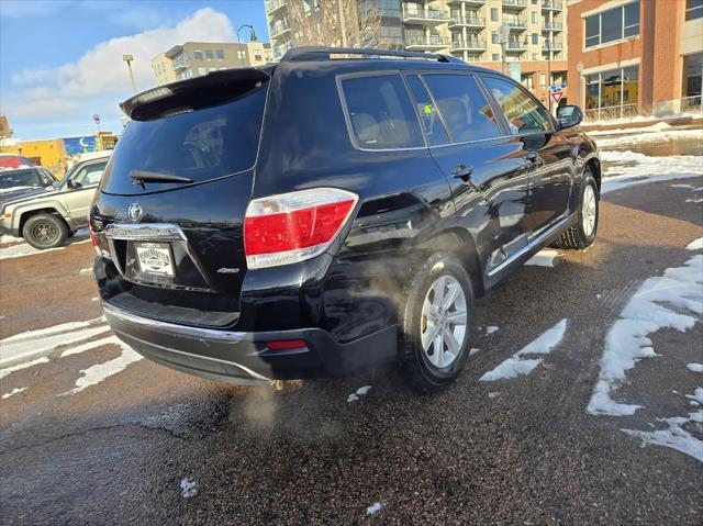 used 2011 Toyota Highlander car, priced at $13,750