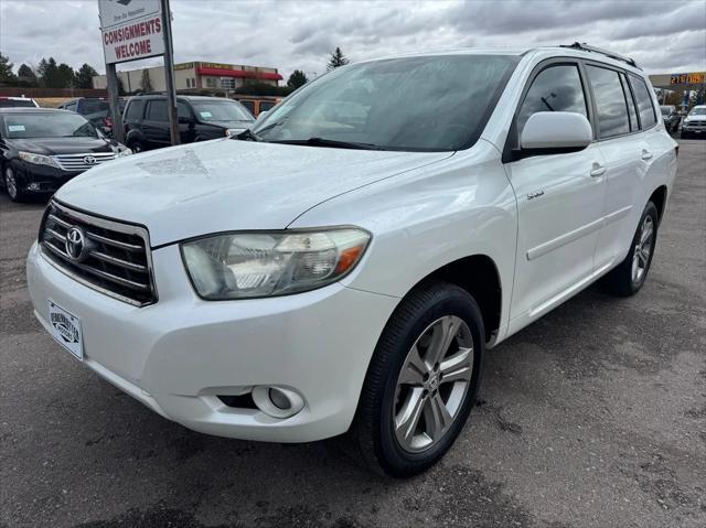 used 2008 Toyota Highlander car, priced at $10,900