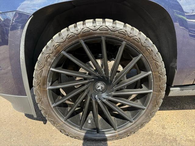 used 2018 Cadillac Escalade car, priced at $24,998