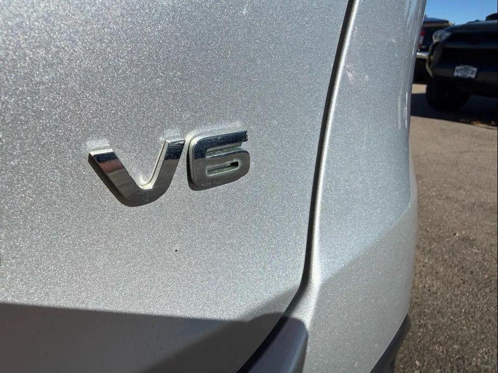 used 2018 Kia Sorento car, priced at $10,998