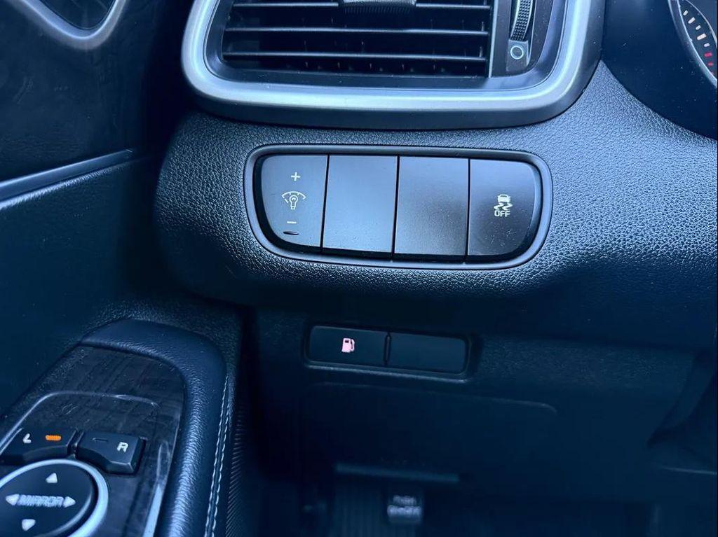 used 2018 Kia Sorento car, priced at $10,998