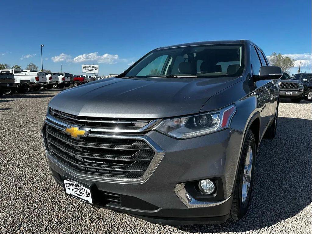 used 2018 Chevrolet Traverse car, priced at $11,800