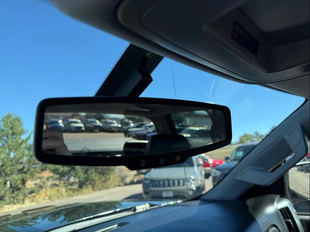 used 2014 Chevrolet Silverado 1500 car, priced at $17,998