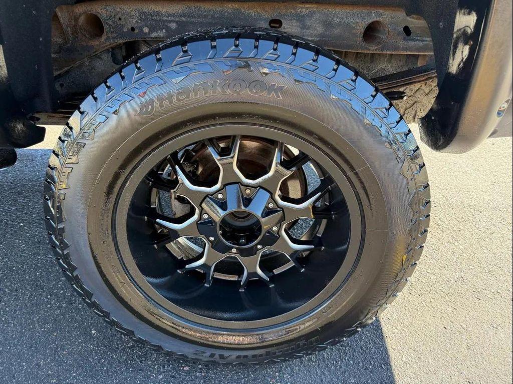 used 2014 Chevrolet Silverado 1500 car, priced at $17,998