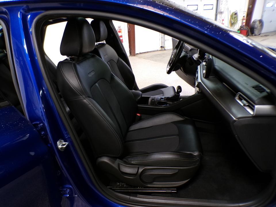 used 2021 Kia K5 car